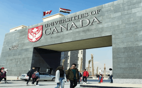 مشکلات دانشجویان ایرانی در کانادا